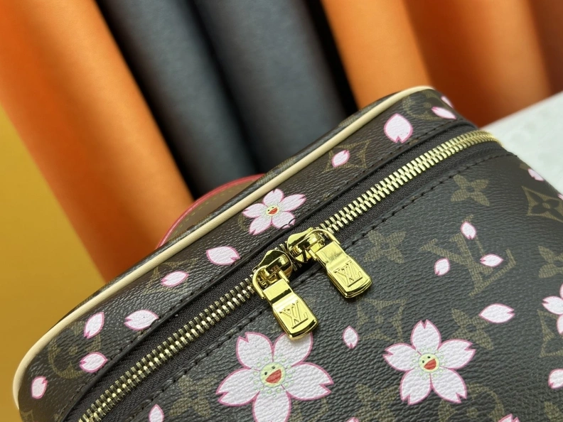 LX Cosmetic Bags Timeless 23314
