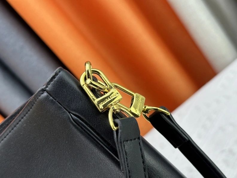 DailyWear LX Satchel Bags 23139