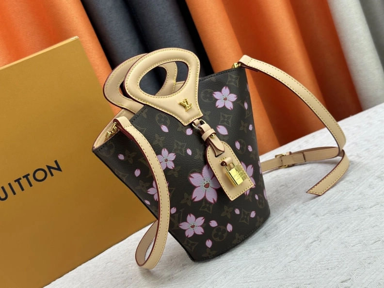 LX Bucket Bags StreetReady 23427