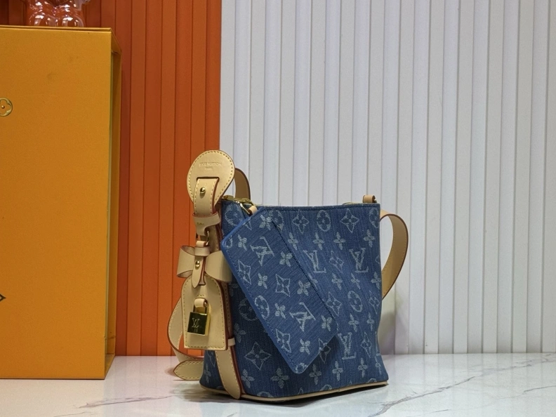 Compact LX Shopping Bags 23011
