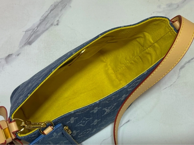 Compact LX Shopping Bags 23011