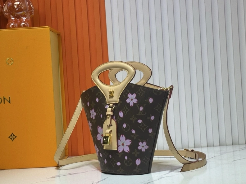 LX Top Handle Bags Cozy 22800