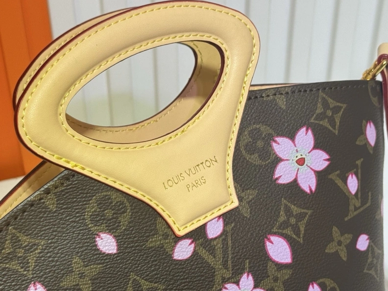 LX Top Handle Bags Cozy 22800