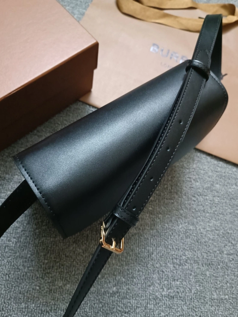WellDesigned Bxrbxrry Satchel Bags 74952