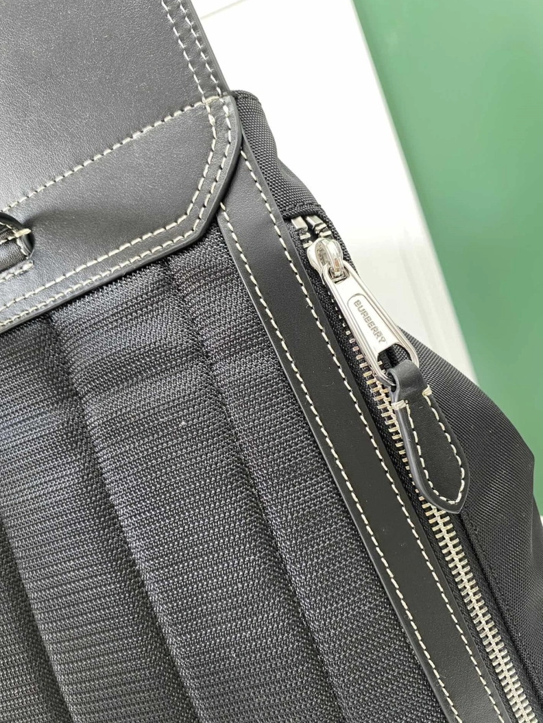 Resilient Bxrbxrry Backpacks 75085