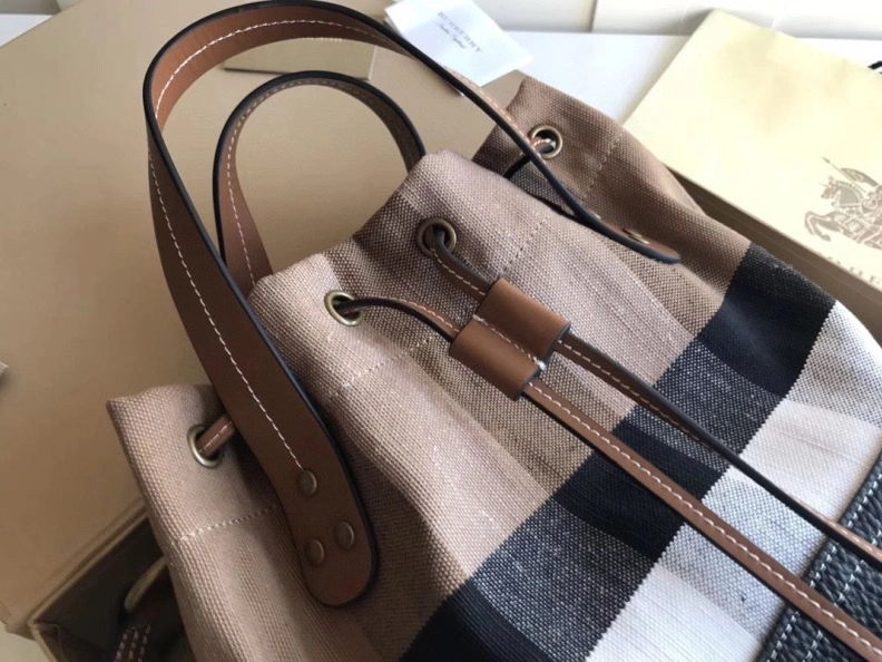 Timeless Bxrbxrry Bucket Bags 74988