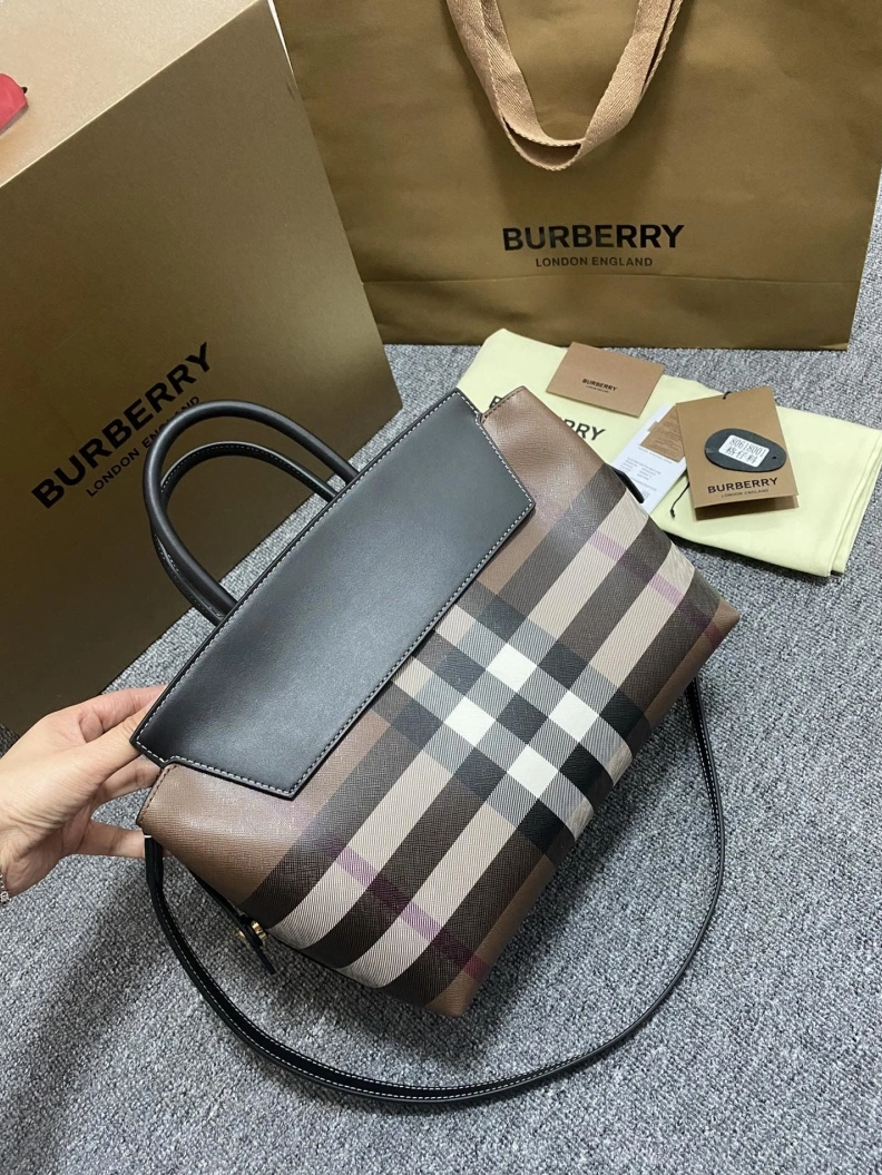 Comfortable Bxrbxrry Top Handle Bags 74662