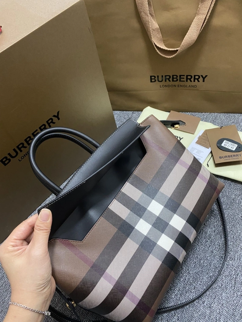 Comfortable Bxrbxrry Top Handle Bags 74662