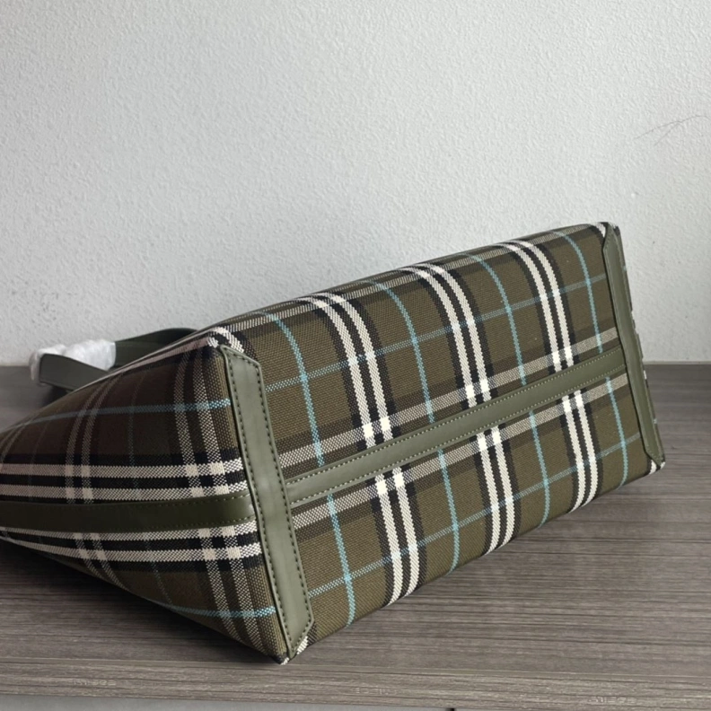 Trendsetting Bxrbxrry Shopping Bags 74709