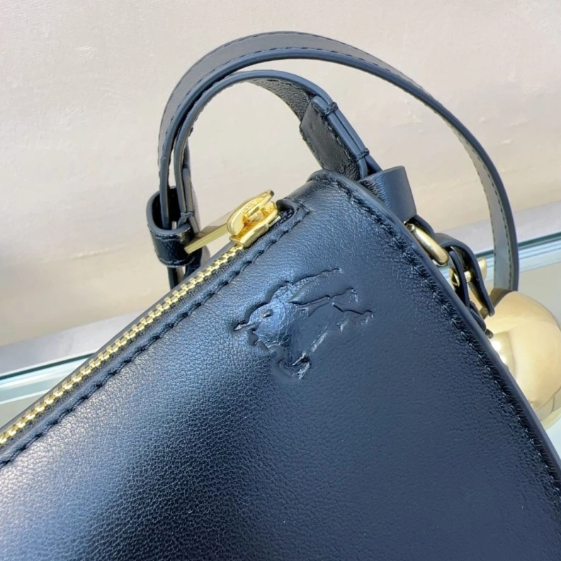 Vibrant Bxrbxrry Top Handle Bags 74632