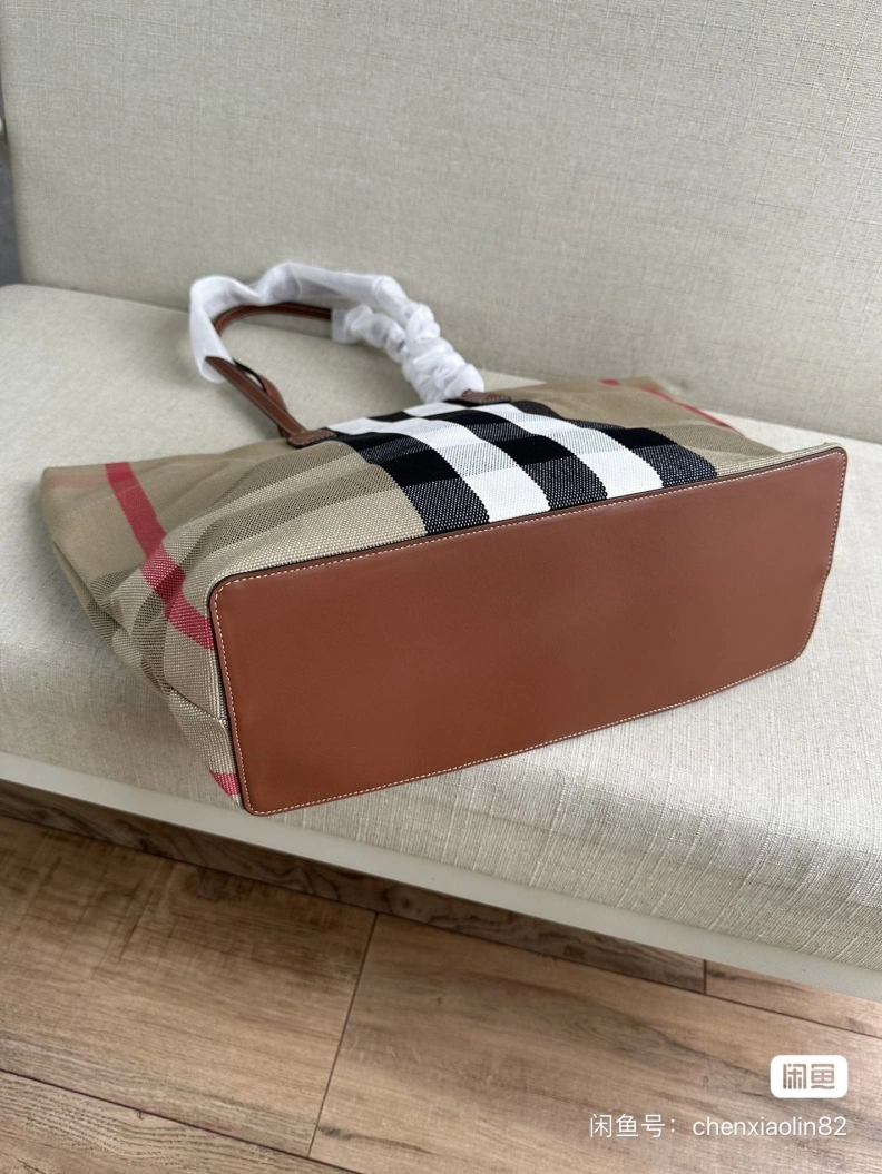 Refined Bxrbxrry Shopping Bags 74737