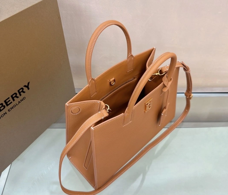 Flexible Bxrbxrry Shopping Bags 74690