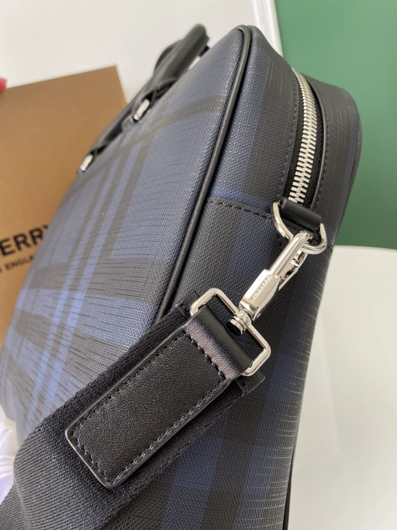 StreetReady Mens Bxrbxrry Briefcases 74544