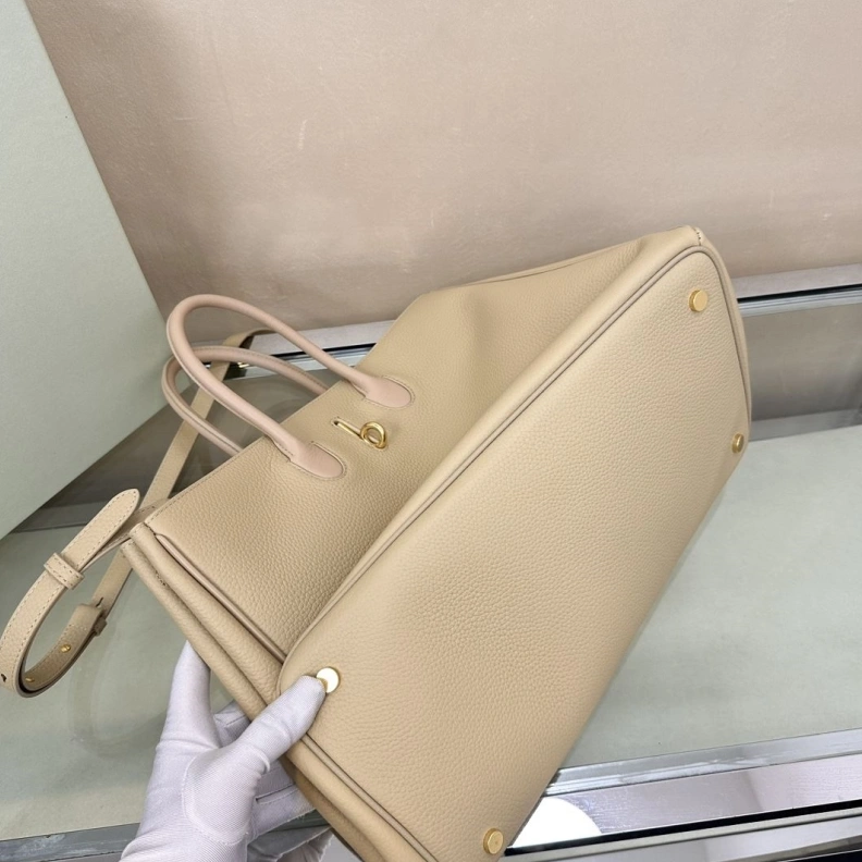 Practical Bxrbxrry Shopping Bags 74188