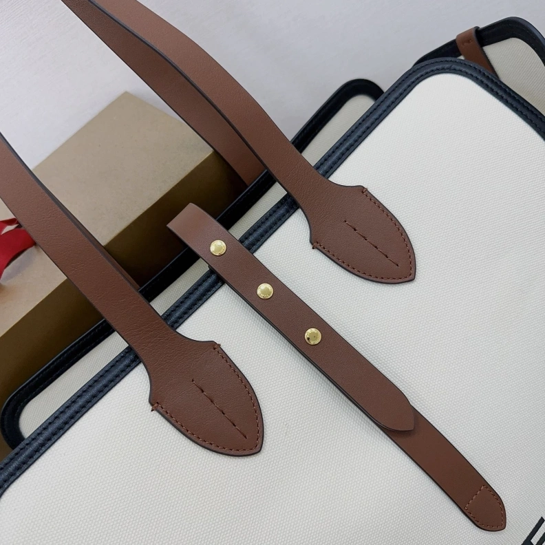 Unique Bxrbxrry Shopping Bags 74194
