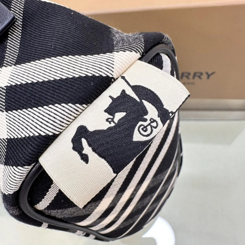 Durable Bxrbxrry Top Handle Bags 74112