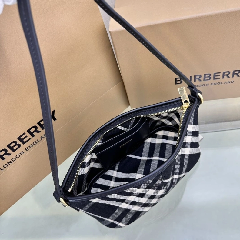 Durable Bxrbxrry Top Handle Bags 74112