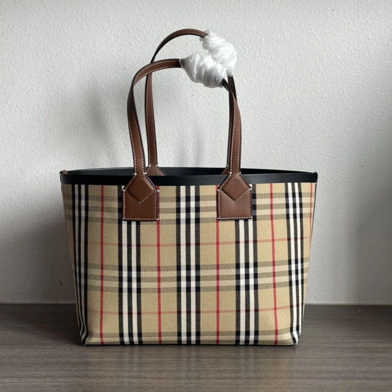 Modern Bxrbxrry Shopping Bags 74183