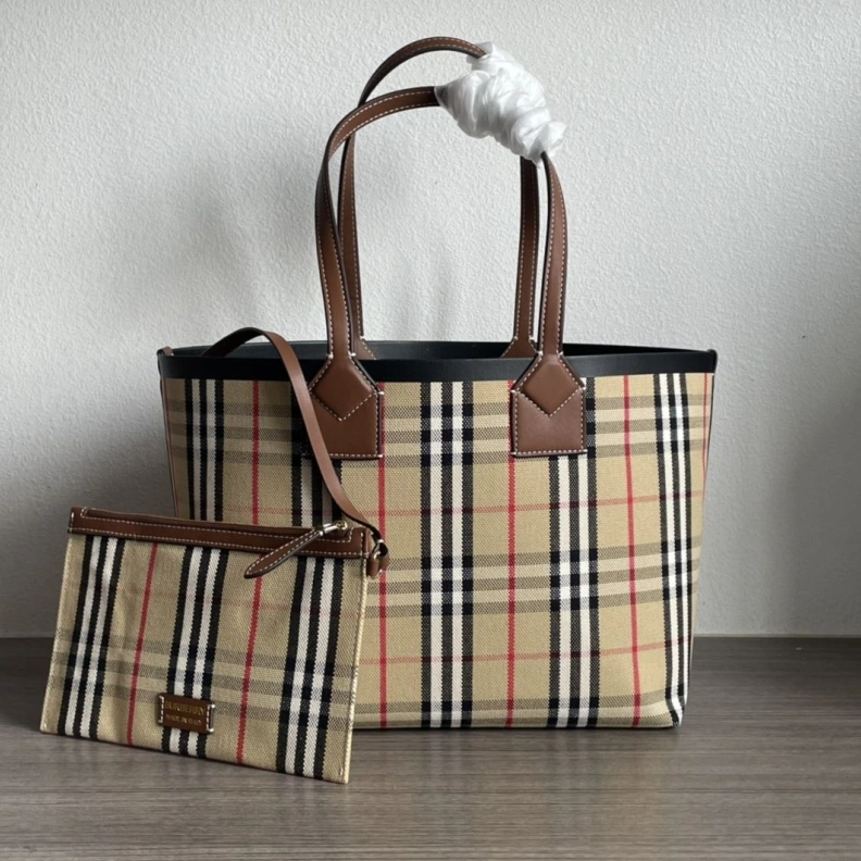 Modern Bxrbxrry Shopping Bags 74183