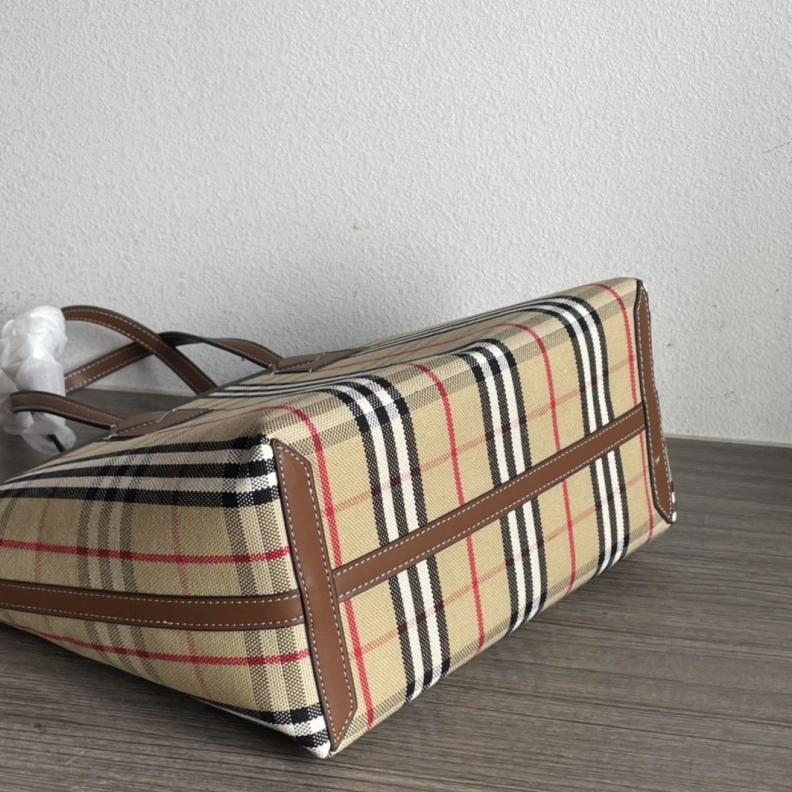 Modern Bxrbxrry Shopping Bags 74183