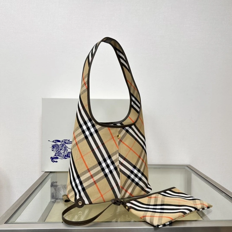 GoAnywhere Bxrbxrry Shopping Bags 74172