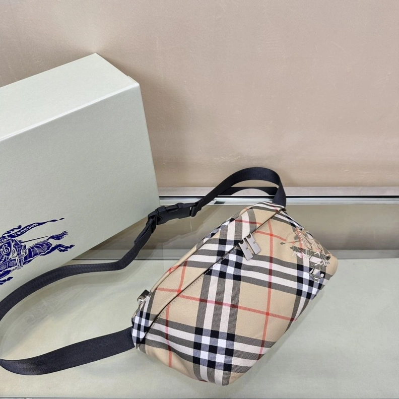 ModernLook Bxrbxrry Waist & Chest Packs 74036