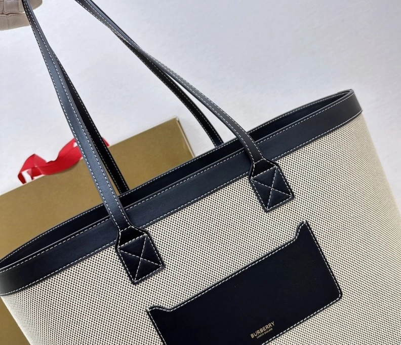 Practical Bxrbxrry Shopping Bags 74165