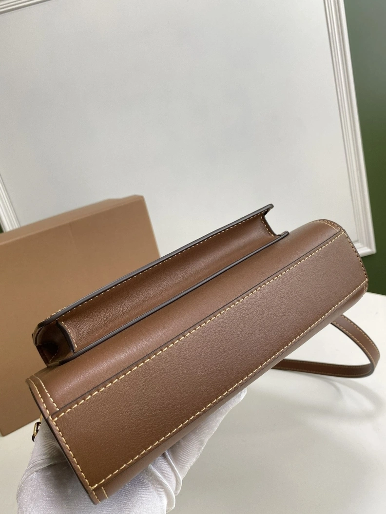 Resilient Bxrbxrry Top Handle Bags 74084