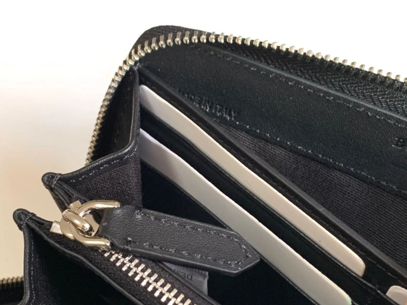 Minimalist Bxrbxrry Wallets 73971