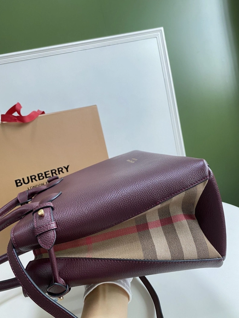 Unique Bxrbxrry Top Handle Bags 74072