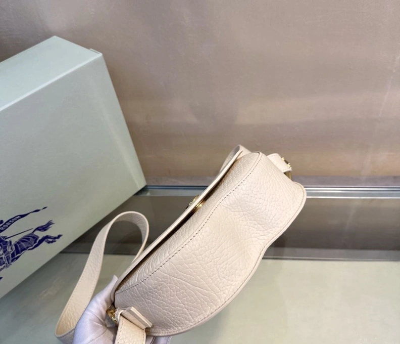 Reliable Bxrbxrry Satchel Bags 74234