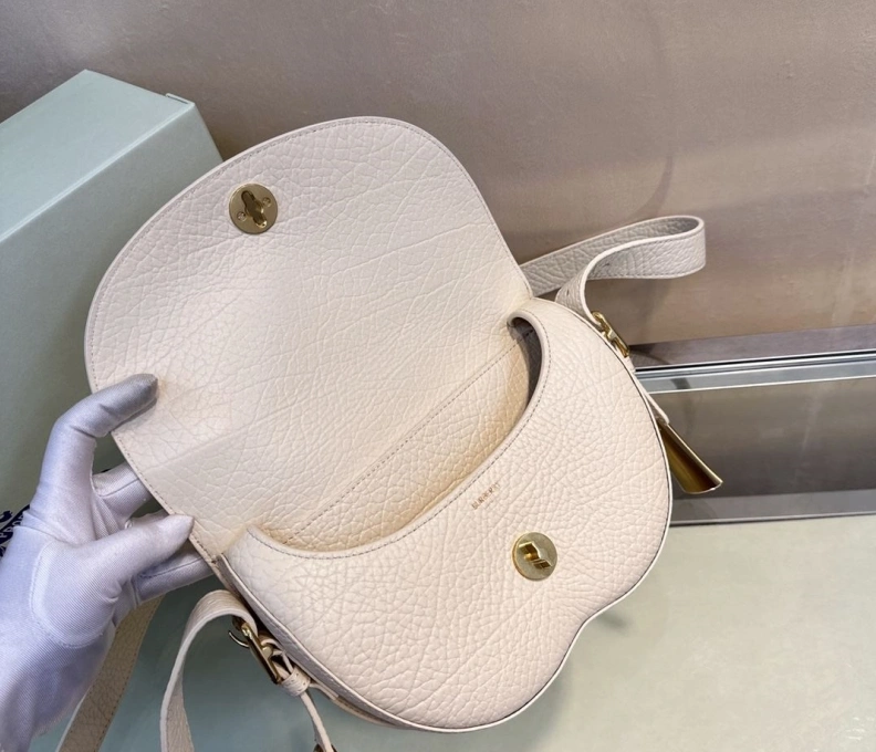 Reliable Bxrbxrry Satchel Bags 74234