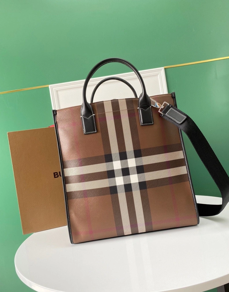 WellDesigned Bxrbxrry Top Handle Bags 74066