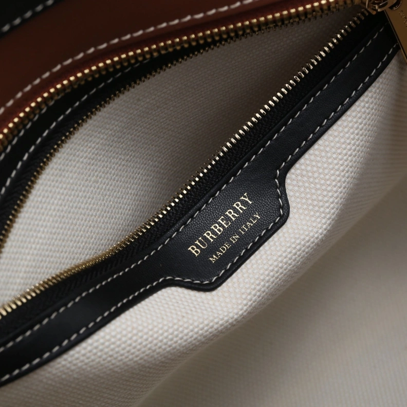 Minimalist Bxrbxrry Top Handle Bags 74026