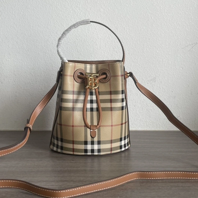 Affordable Bxrbxrry Bucket Bags 74412