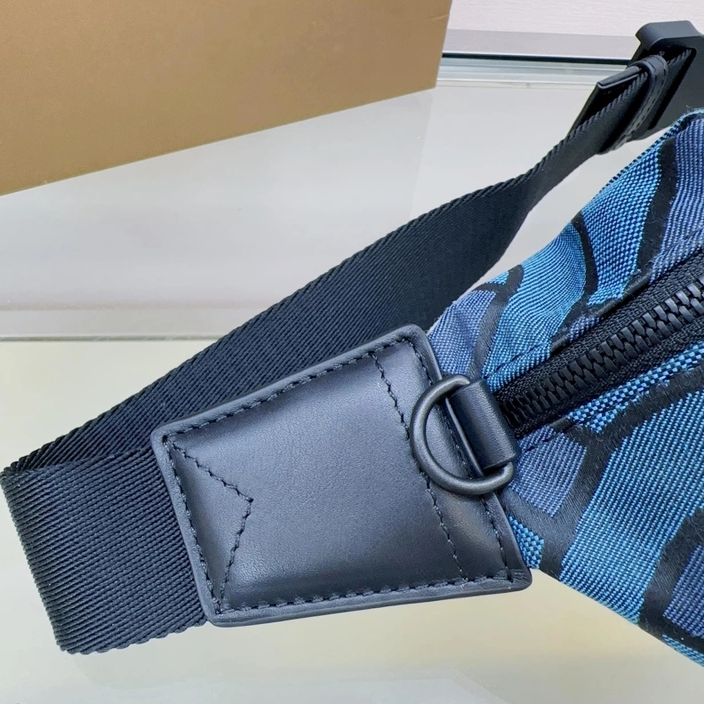 Flexible Bxrbxrry Waist & Chest Packs 74012