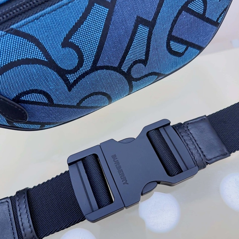 Flexible Bxrbxrry Waist & Chest Packs 74012