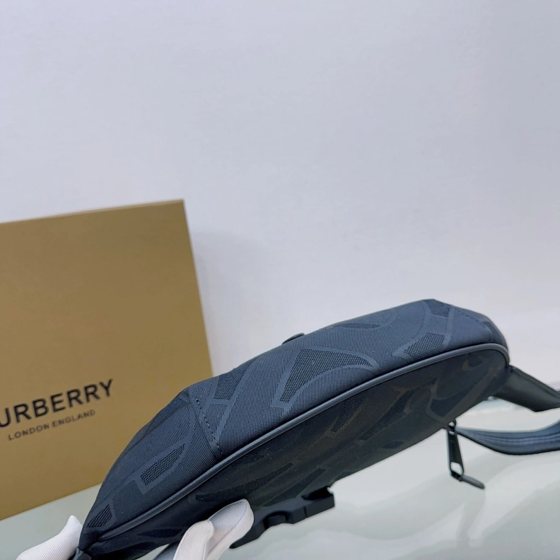 Bxrbxrry Waist & Chest Packs UrbanStyle 74061