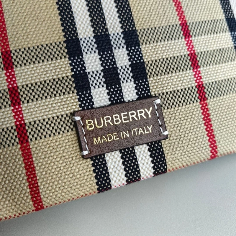Versatile Bxrbxrry Shopping Bags 75997