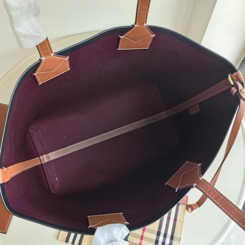 Versatile Bxrbxrry Shopping Bags 75997