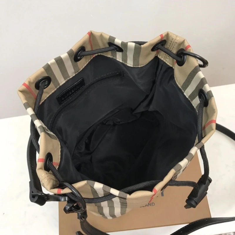 Functional Bxrbxrry Bucket Bags 76043