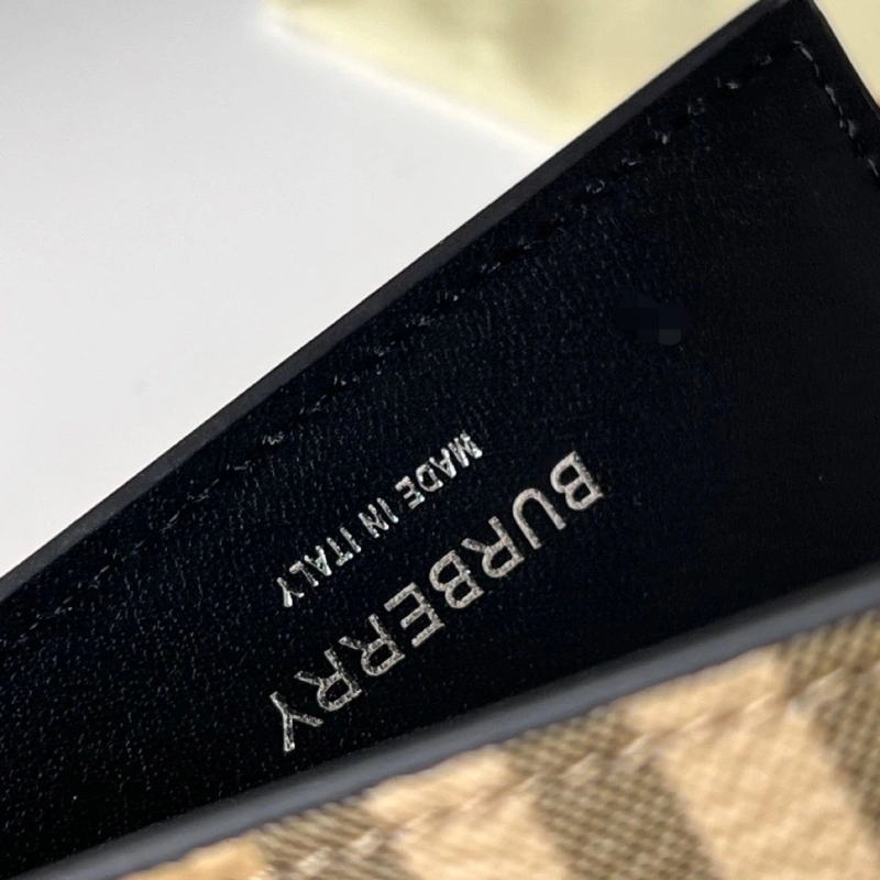 Lightweight Bxrbxrry Wallets 75732