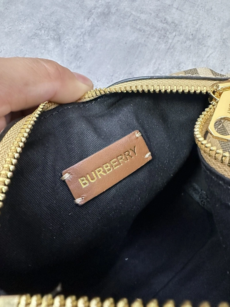 Resilient Bxrbxrry Speedy Bags 75942
