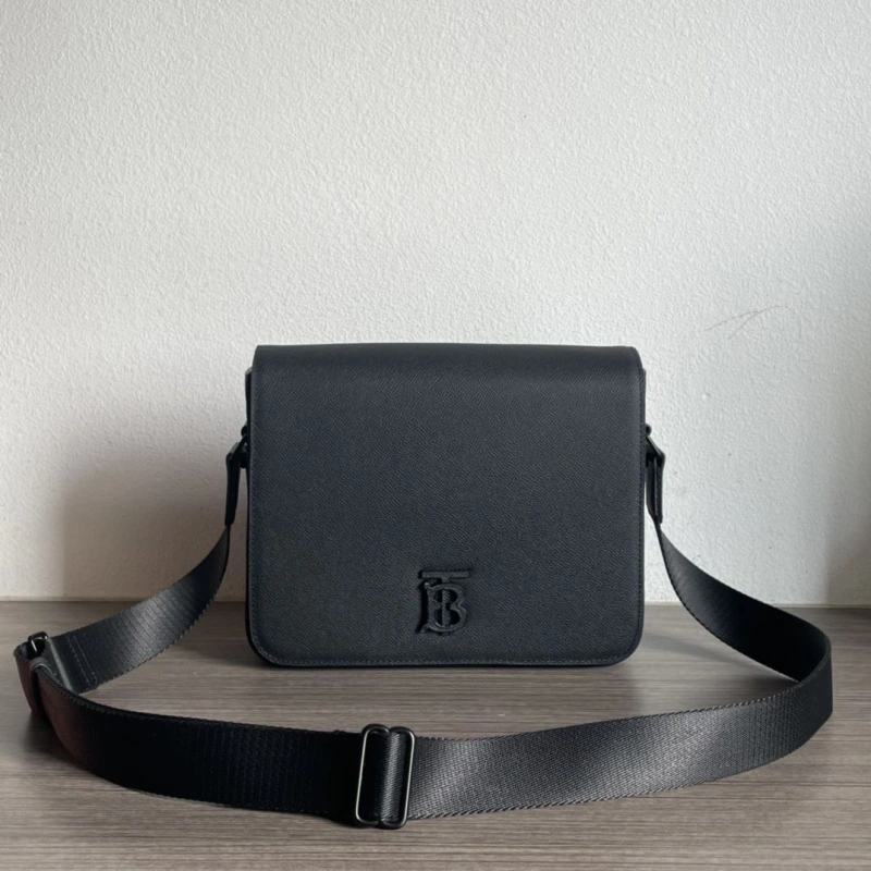 NewStyle Bxrbxrry Waist & Chest Packs 75839