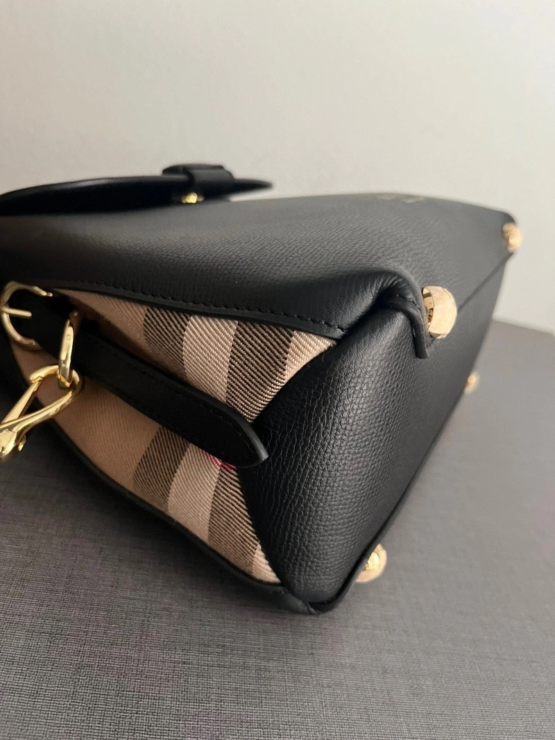 Timeless Bxrbxrry Top Handle Bags 75917