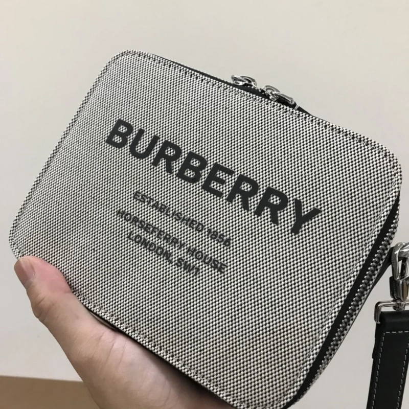 Fashionable Bxrbxrry Top Handle Bags 75901
