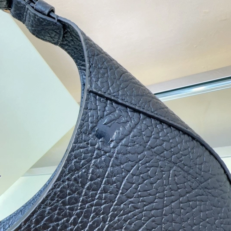 Timeless Bxrbxrry Top Handle Bags 75894