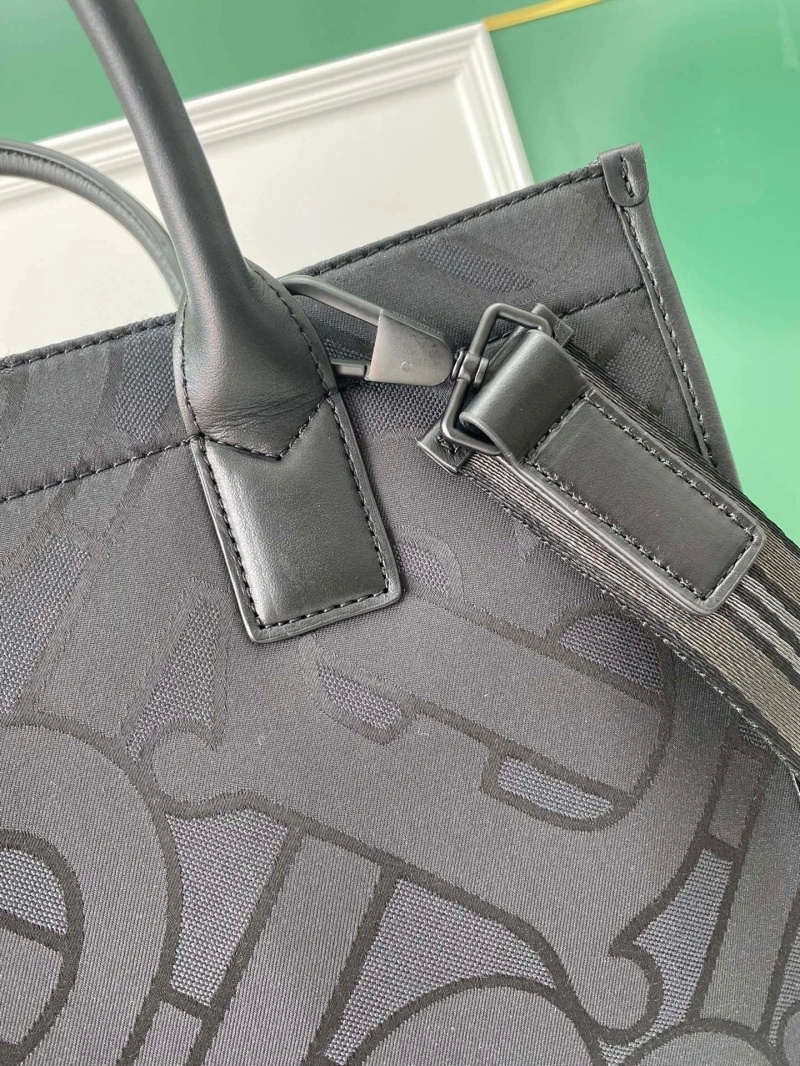 DailyWear Bxrbxrry Shopping Bags 75984