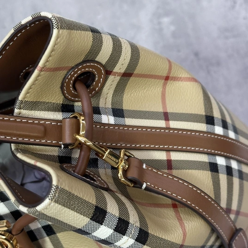 SportInspired Bxrbxrry Bucket Bags 76030
