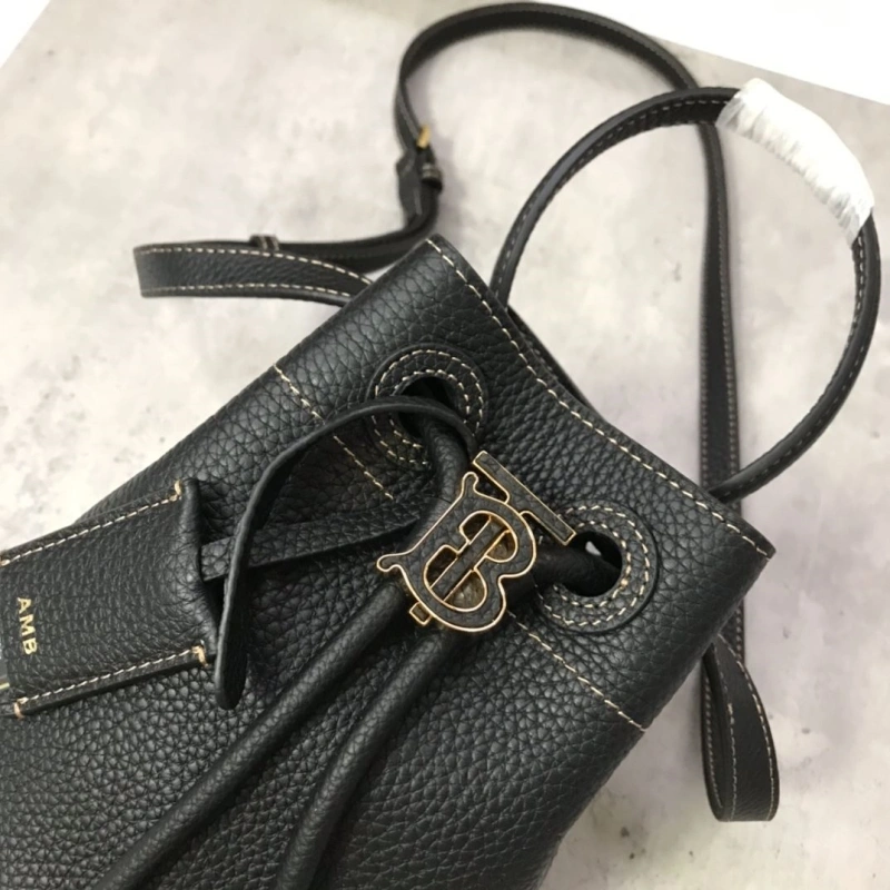 Bxrbxrry Bucket Bags Elegant 76026
